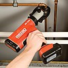 Пресс-инструмент RIDGID RP 210-B в действии